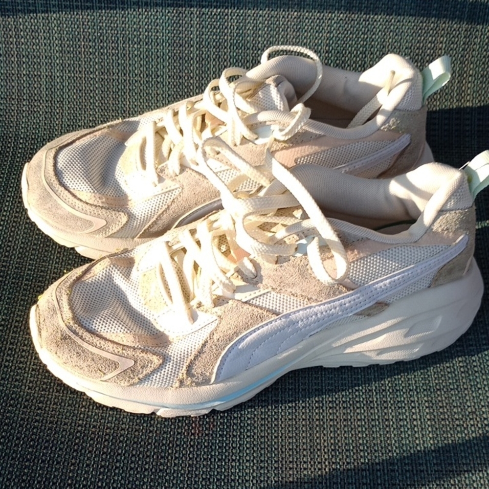 Puma Cream and White Athletic Shoes